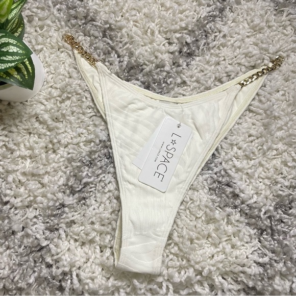 L SPACE JAYLO VAN DAMME Bitsy Bikini Bottom NWT - Picture 4 of 7